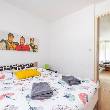 Sapi Happy Sunny Flat With A Garden Apartment Chamonix Exterior foto